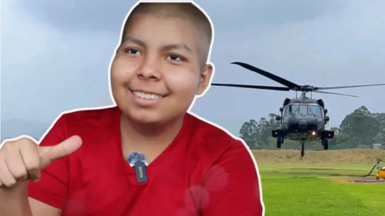 Niño con cáncer cumplió su sueño de volar en un helicóptero del Ejército: «Un ejemplo de coraje»