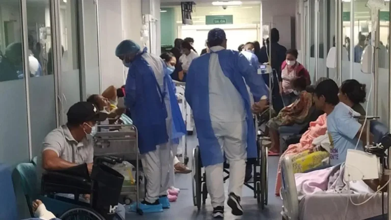 Superintendencia de Salud evaluó plan de acción para entrega de medicamentos en las EPS intervenidas 
