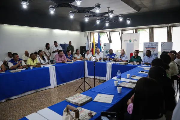 junta 1